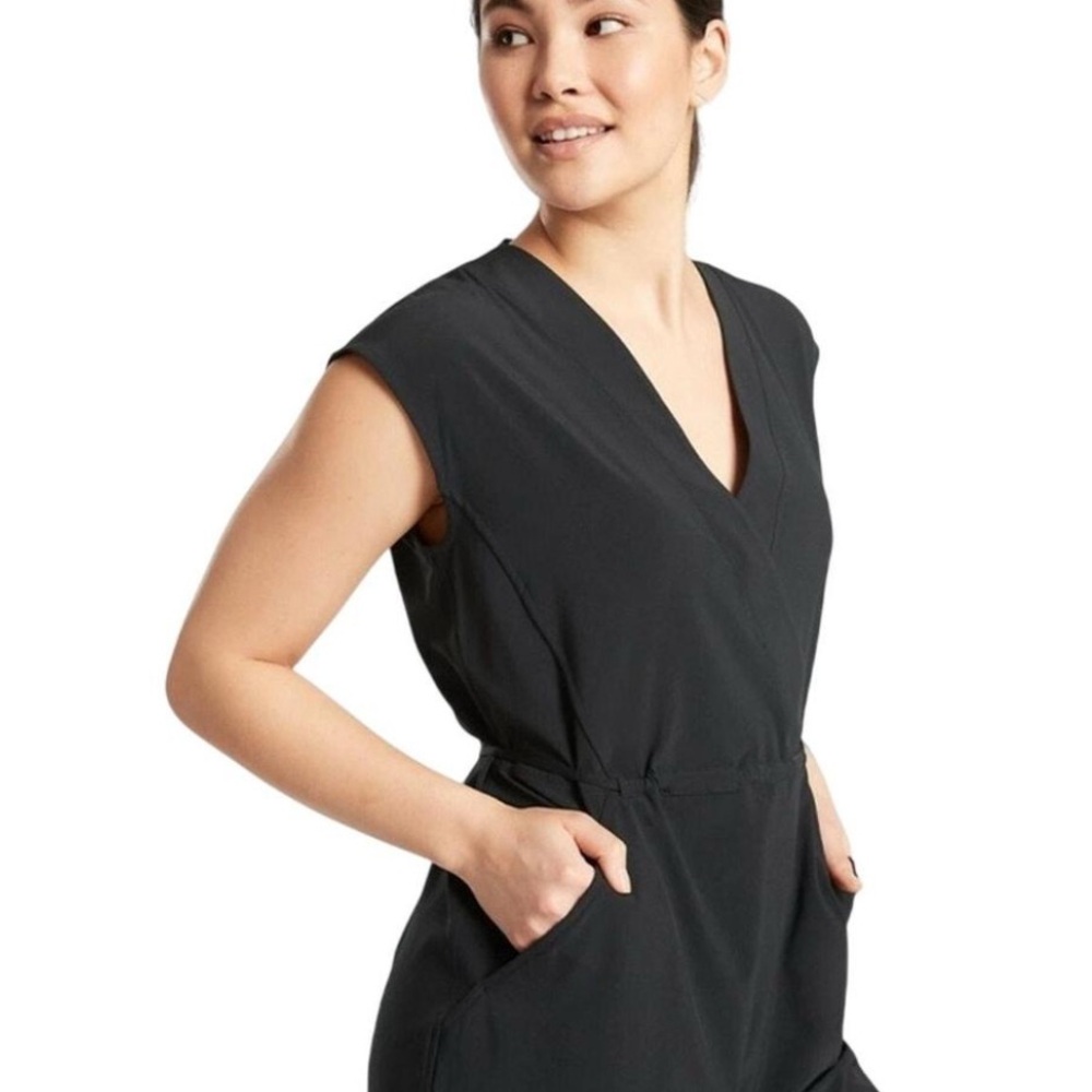 Athleta Black Sleeveless V‑Neck Jumpsuit